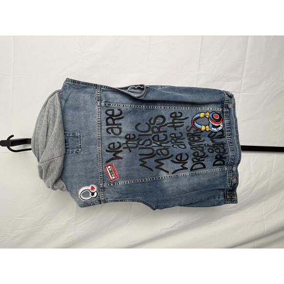 Women's Denim Vest with Gray Hood and Music-Themed Patches - Picture 5 of 5